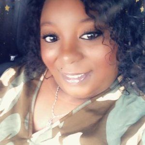 Meet your Posher, Danesha